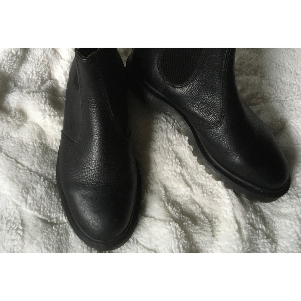 Dr. Marten Boots!